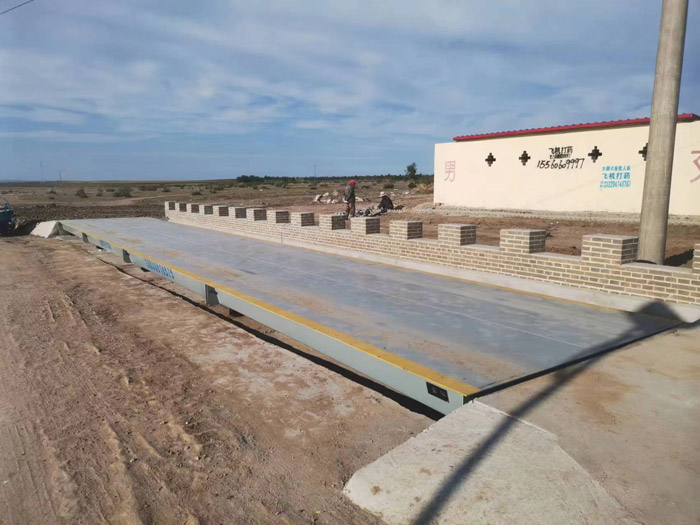 乌兰察布3×18m120吨地磅