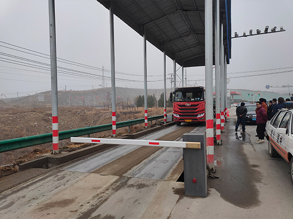 ��·�γ�ϵͳ